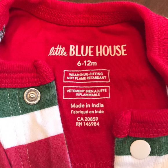 “Merry Christmas” Onesie - Picture 2 of 3